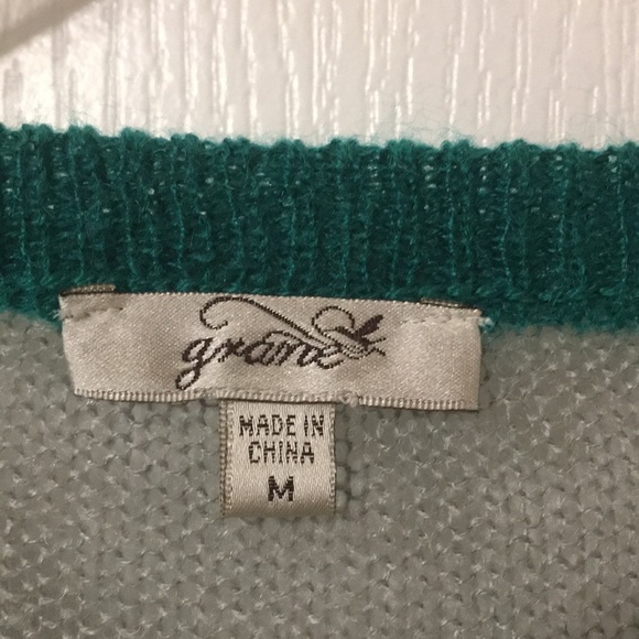 Color Block Sweater - Picture 7 of 7